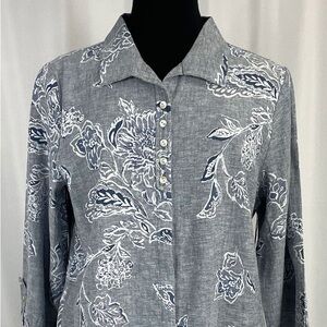 Habitat Gray Floral Swing Button-Up Top